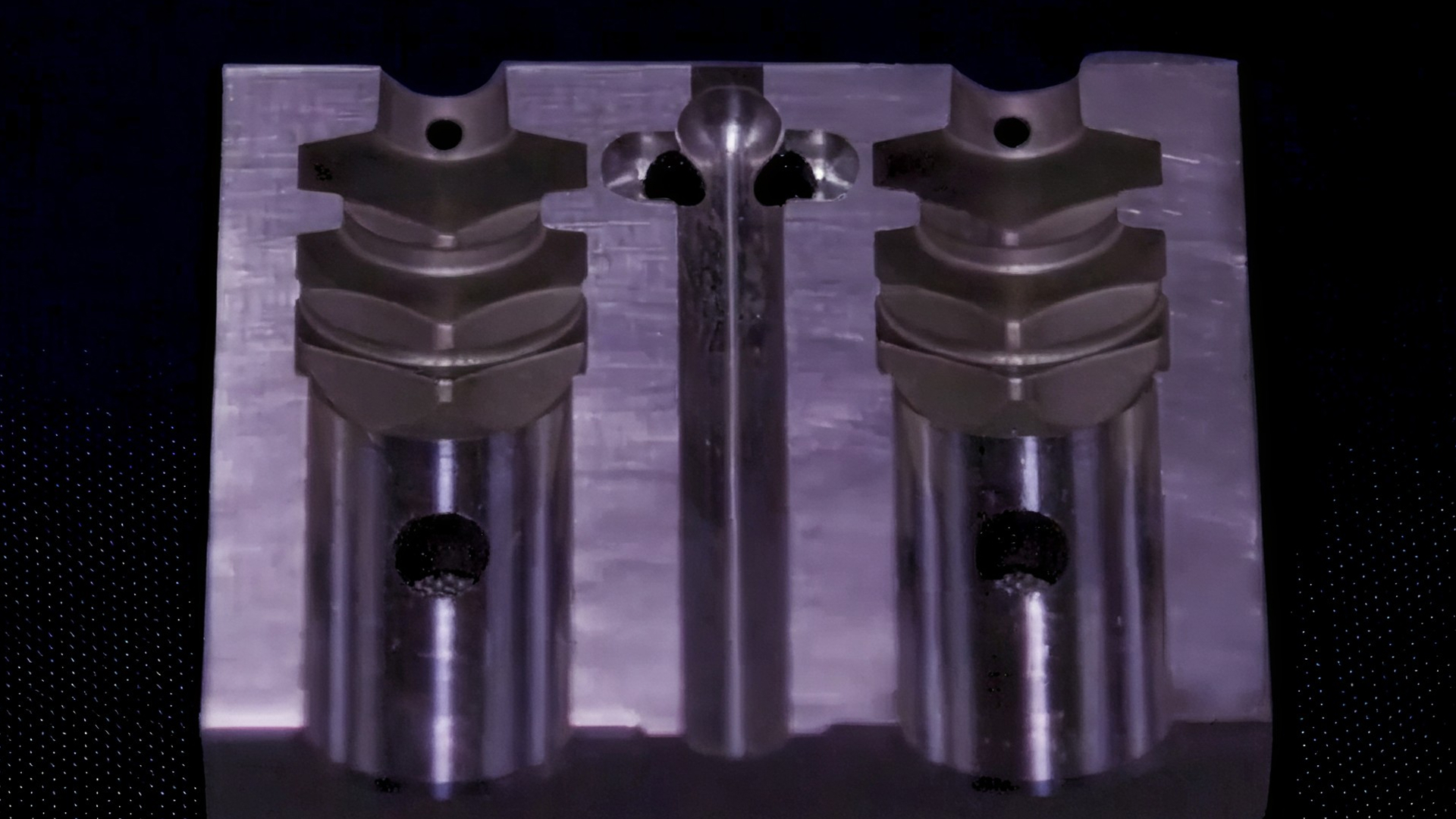 07_Multi-Cavity-Molds__molding_12.9s