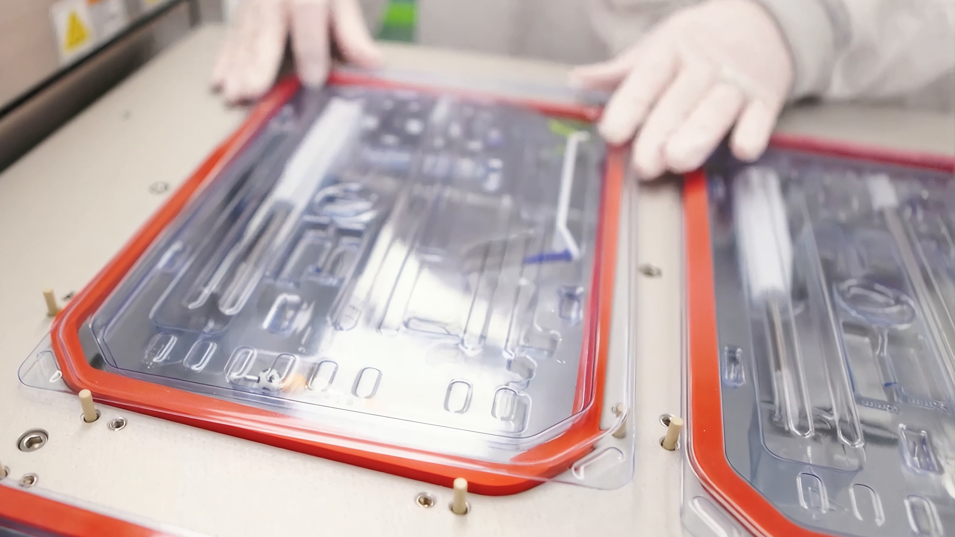 25_Pouch-Tray-Sealing_alt__packaging_11.4s